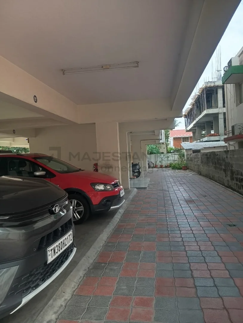 2BHK Apartment In Saibaba Colony photo 2