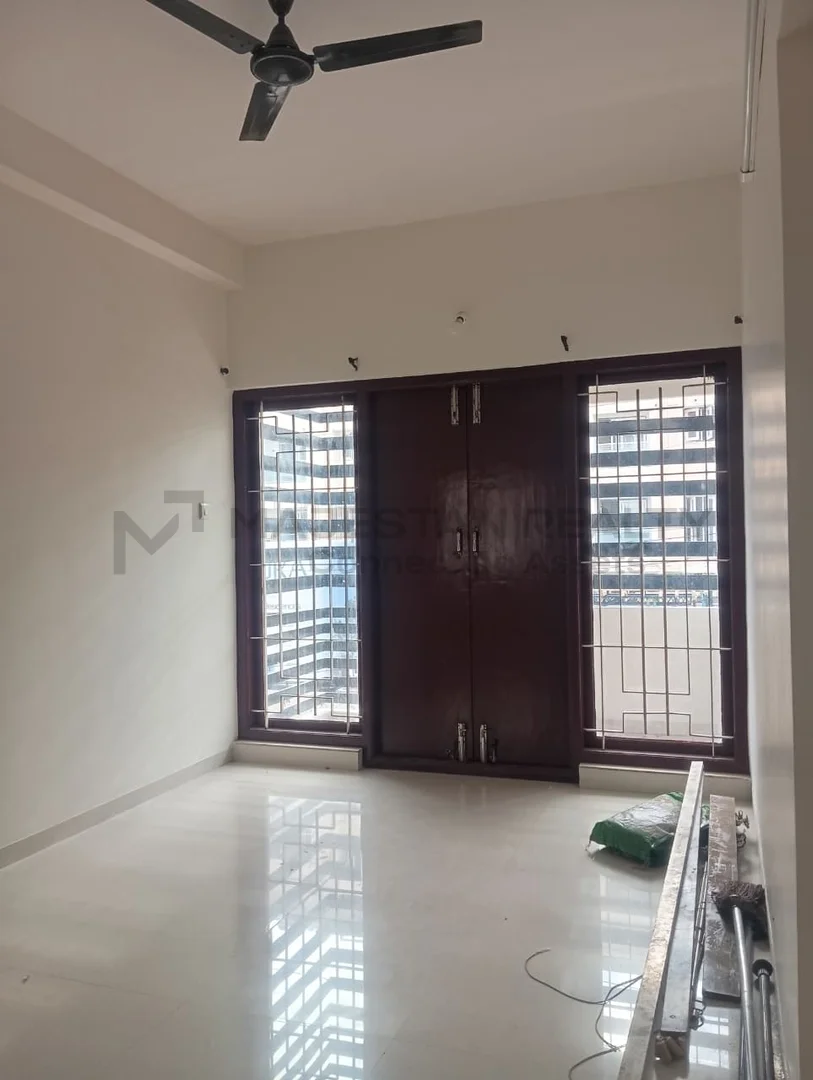 2BHK Apartment In Saibaba Colony photo 5