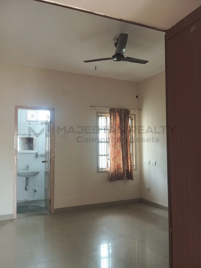 Home tree paradise 2BHK Apartment In Puliakulam photo 4