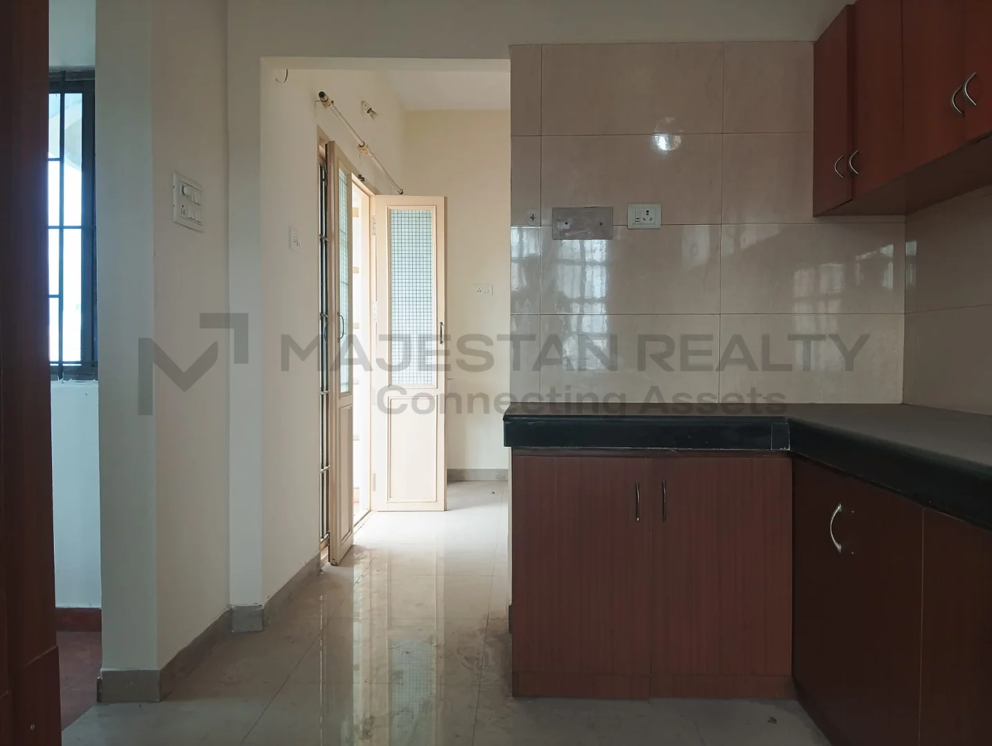 Home tree paradise 2BHK Apartment In Puliakulam photo 5