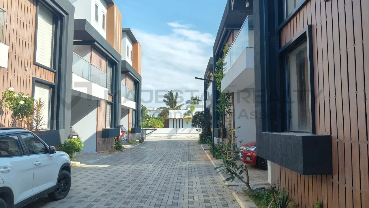 Samridhi the Envelope 4BHK Villa in Kalapatti photo 13