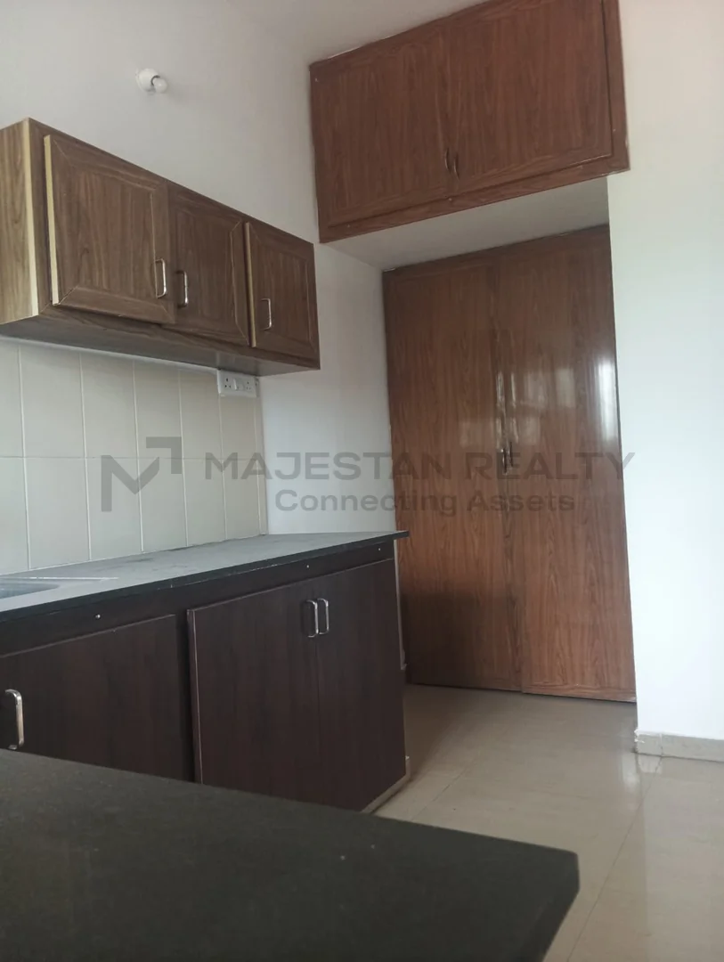 Gee Kay Classic 2BHK Apartment In Nehru Nagar West photo 3