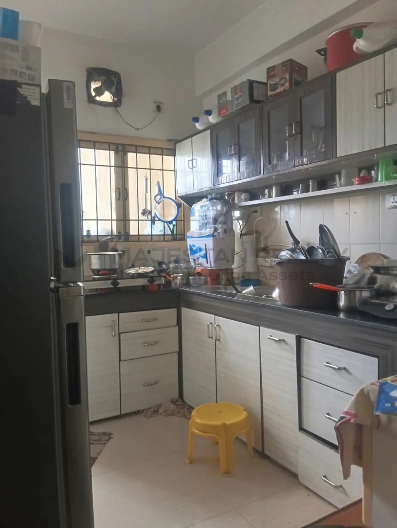 Gee Kay Classic 3BHK Apartment In  Nehru Nagar West photo 4