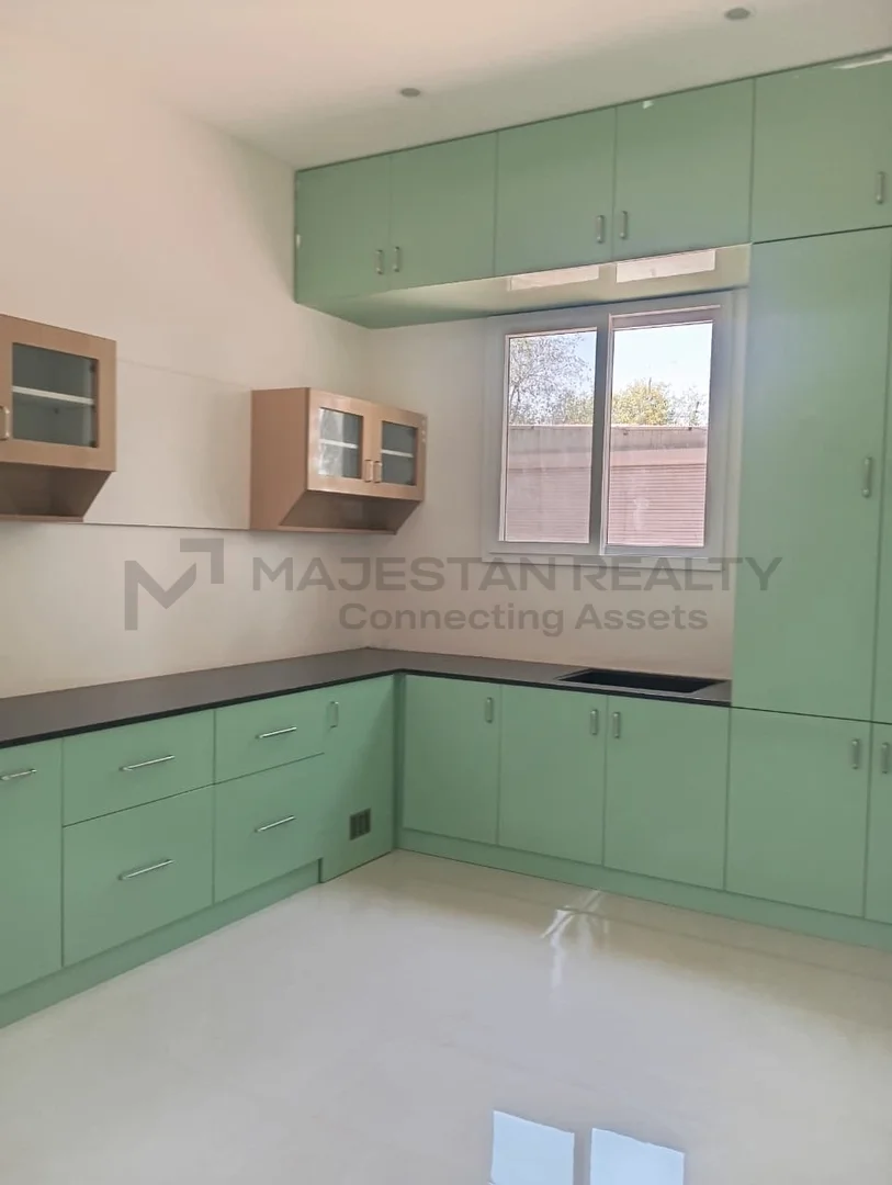 DHIYA’s Sai Bharath 3BHK Apartment In Ganapathy