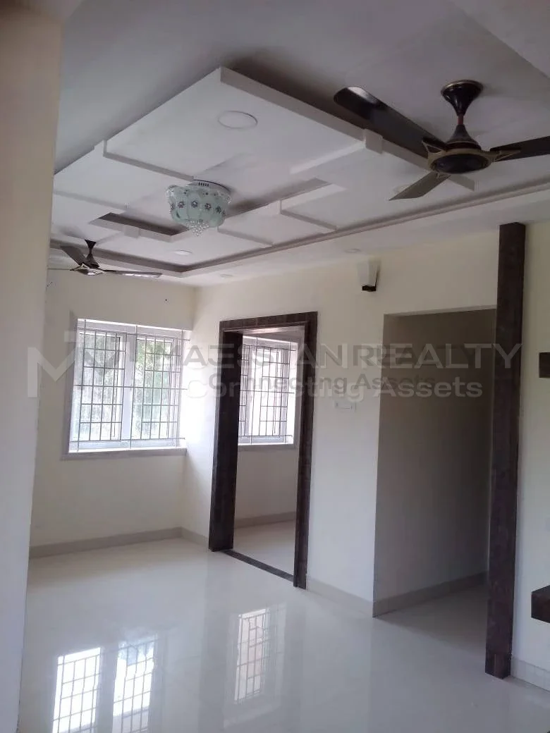 Shree Kumaran's Akshara Apartments photo 2
