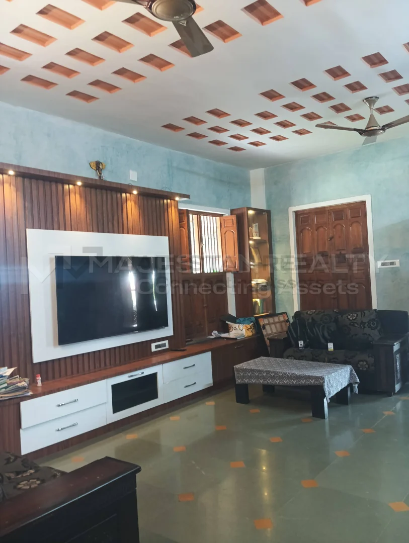 LakshmiNadhan Villas