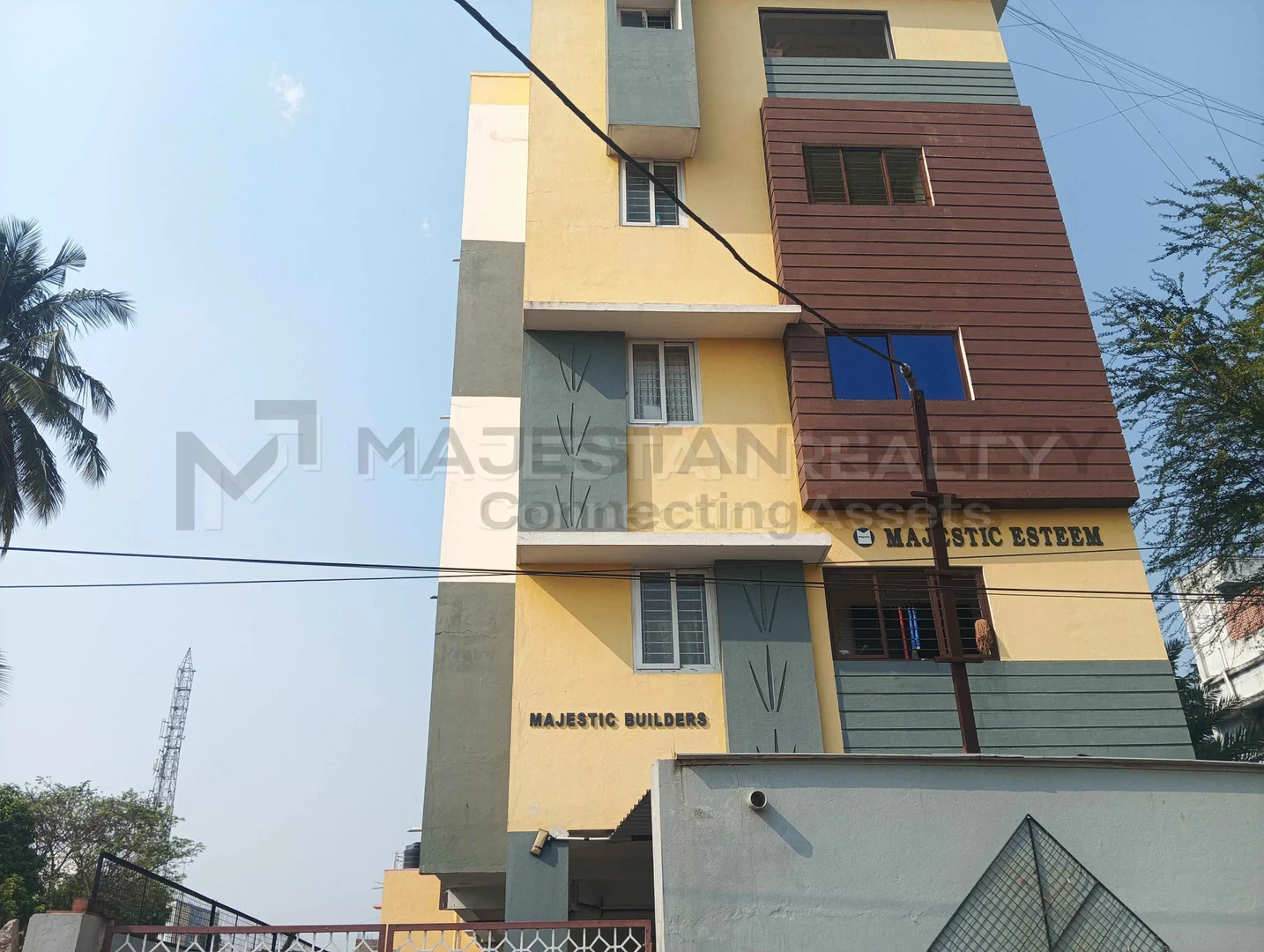 Majestic Esteem Apartment