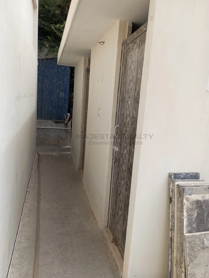 Indian auto garage