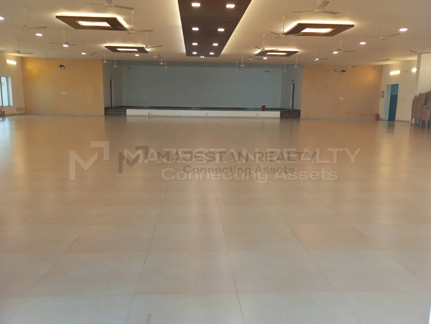MNC vel kalyana Mandapam