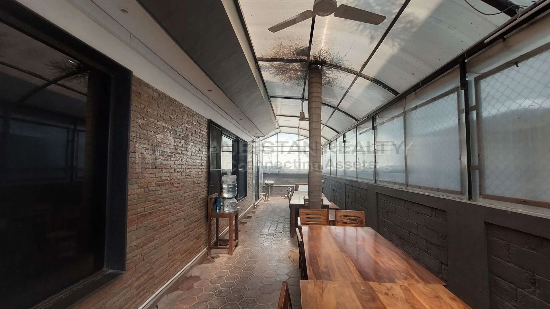 INNOVA SPACE
