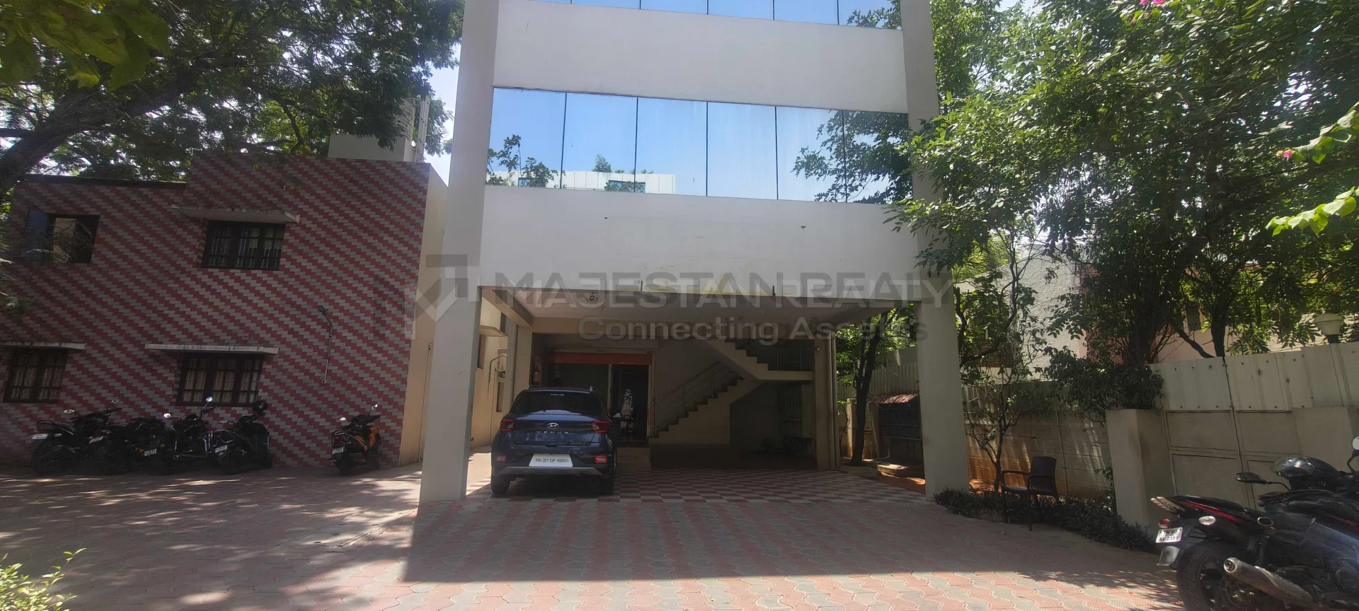 SIVASAMY — photo 1