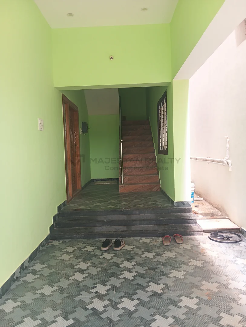 4BHK Individual House In SISH Colony photo 12