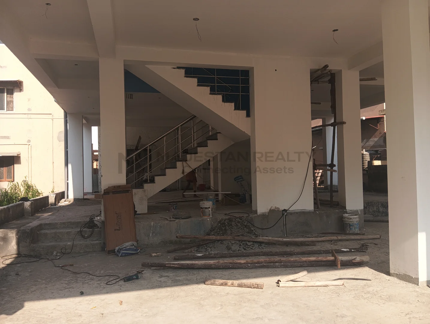 Senthil Rental portion photo 15