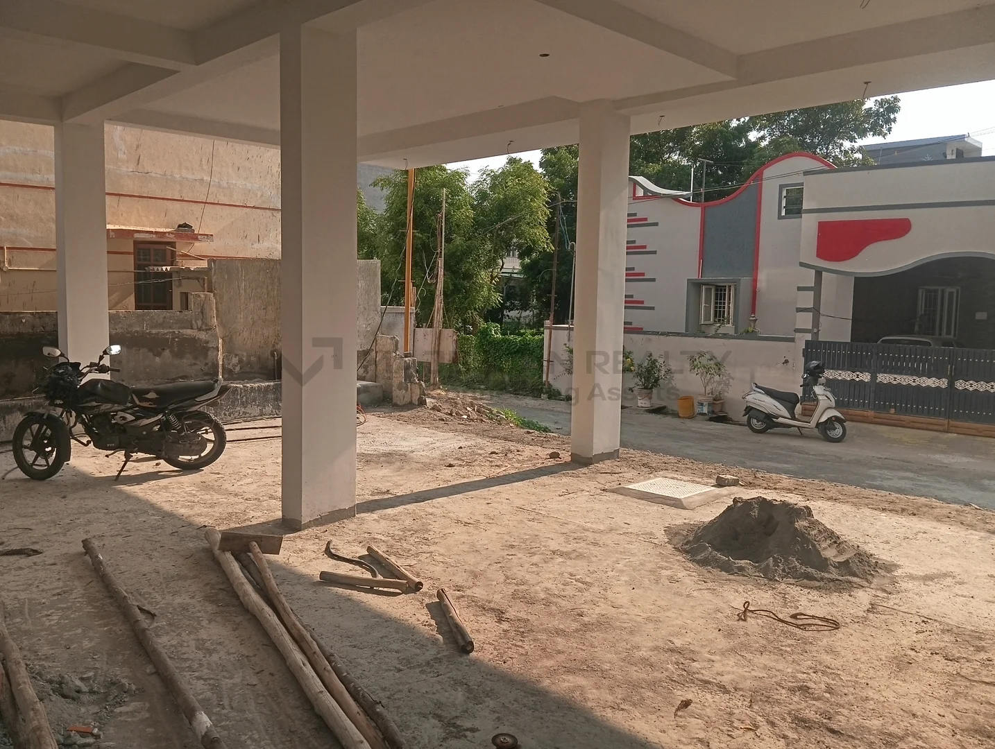 Senthil Rental portion photo 21